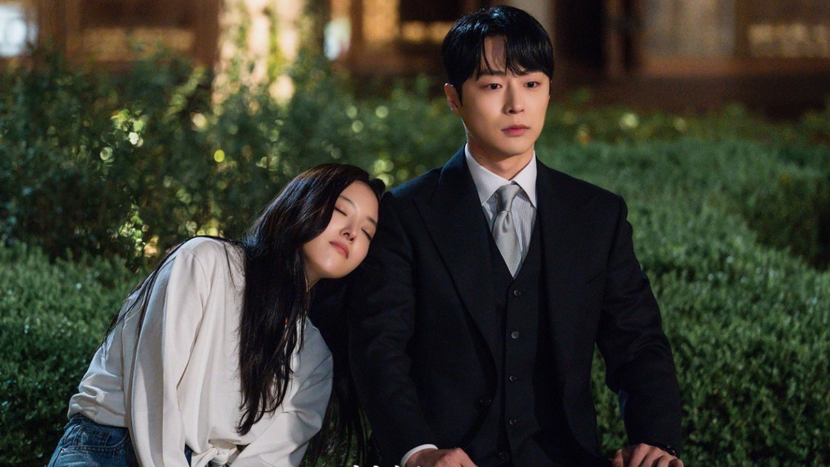 Preview The Story Of Parks Marriage Contract Episode 3 Lee Se Young Bersandar Di Bahu Bae In 