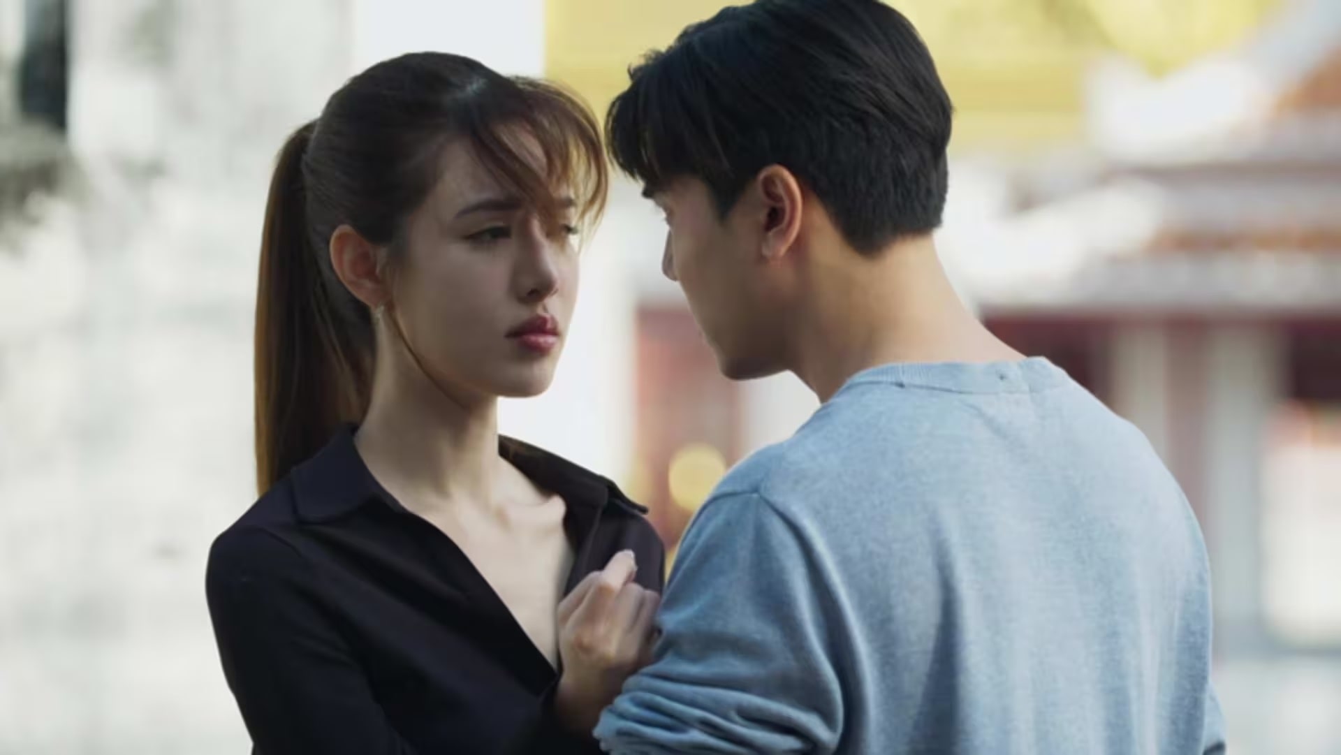 Sinopsis Serial Thailand 'Liar' di Viu, Grace Karnklao Pansos Demi Ubah